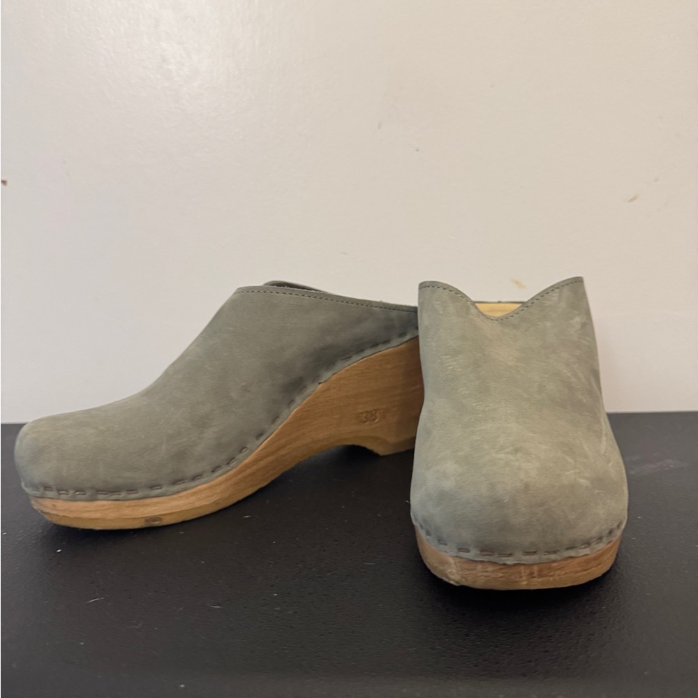 No. 6 Gray Suede Wooden Clog Mules
